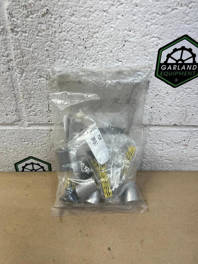 Used HDS Leg Leveling Kit, (4) Leveling Mounts, (4) Spacers 6T2LMB BSW-100-OX