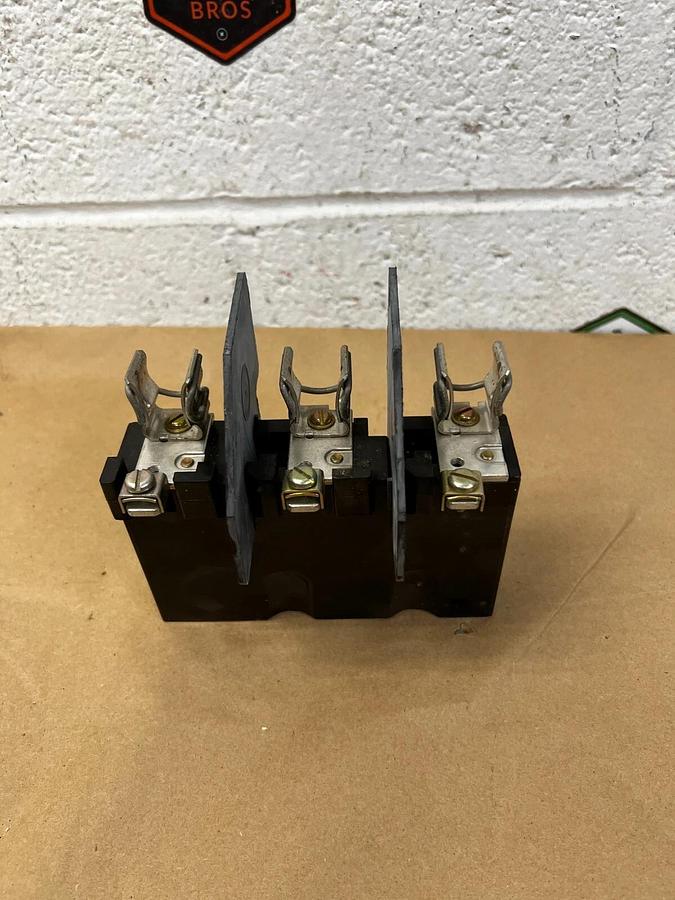 Used Allen Bradley 1494V-FS30 Fuse Block 30 Amp 600 Volts Series A