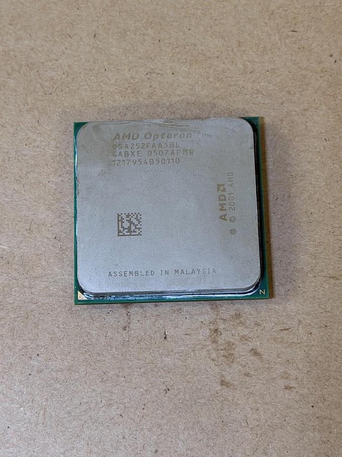 Used AMD Opteron OSA252FAA5BL Processor