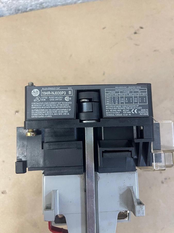 Used Allen-Bradley 194R-NJ030P3 Fusible Disconnect Switch, Ser B, 30A, 600VAC 250VDC