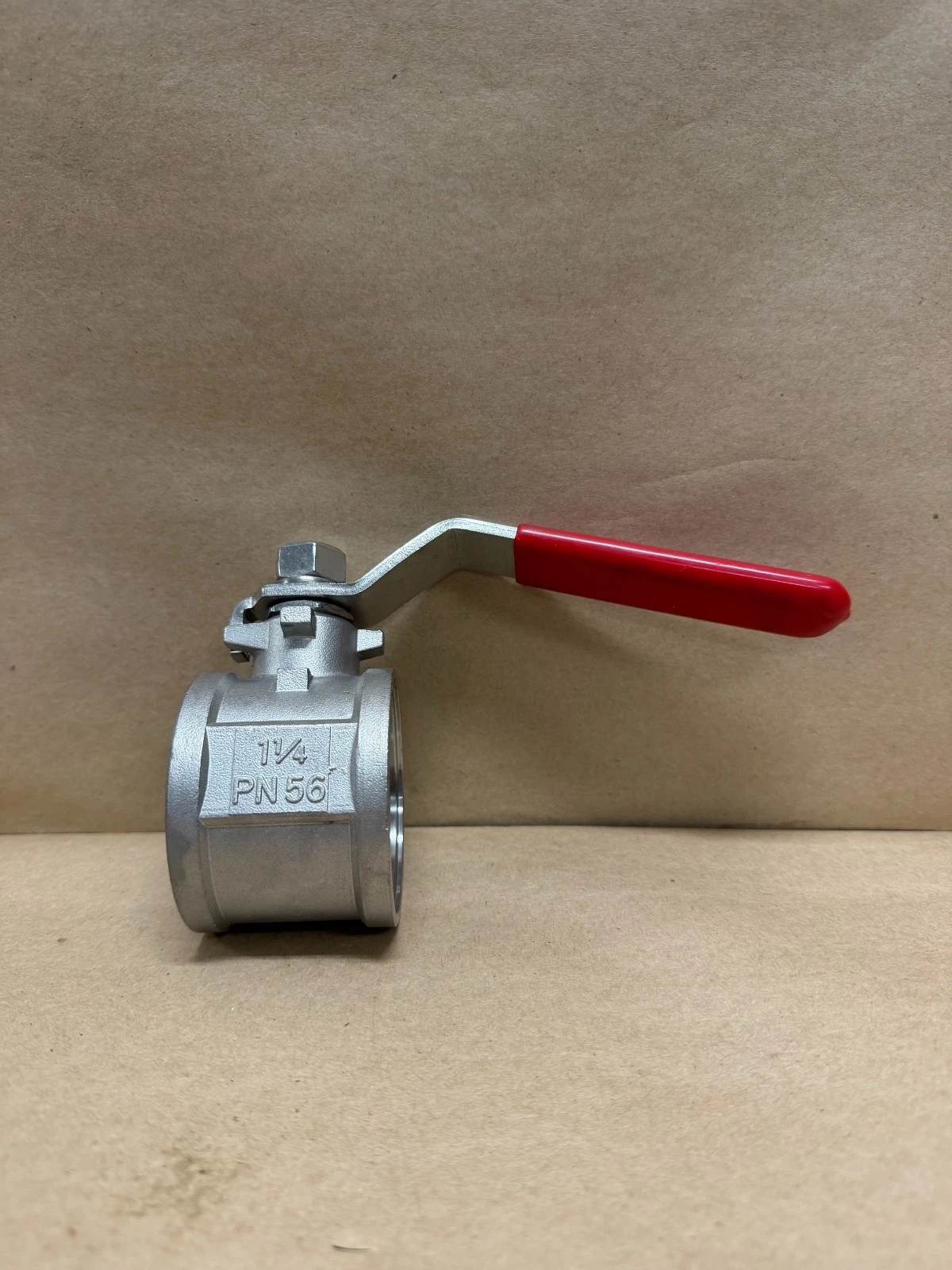 Used 1-1/4" Stainless Steel PN56 Threaded Full-Port Ball Valve (1.4401 SS)