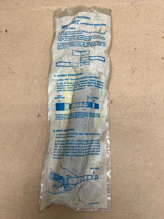 Used 3M 8414-7.25 Connector Insulator (7-1/4”) - Lot of 6