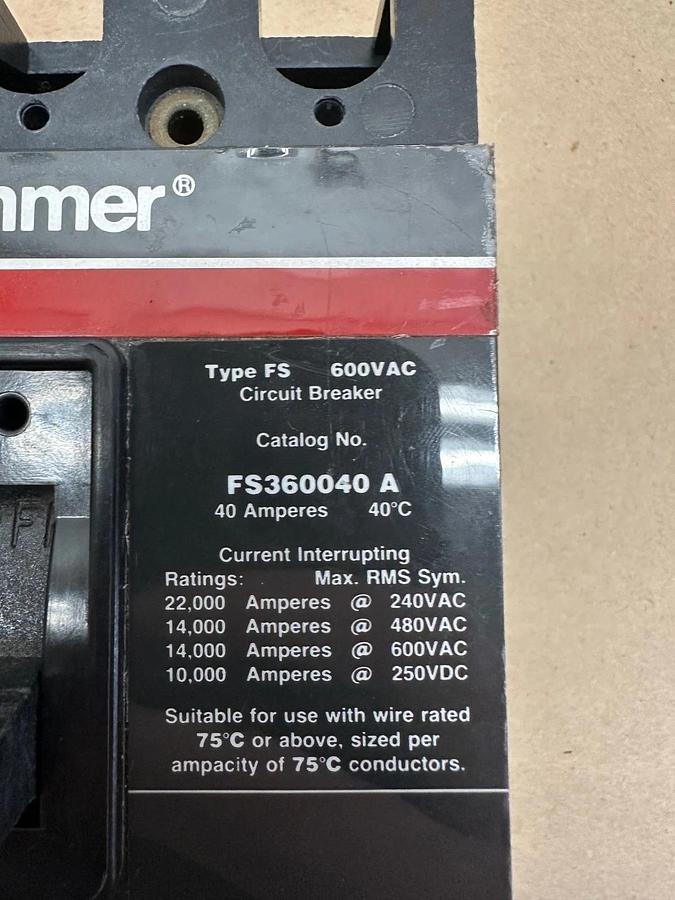 Used Cutler-Hammer Eaton FS360049A 3 Pole Circuit Breaker, 600VAC, 40A