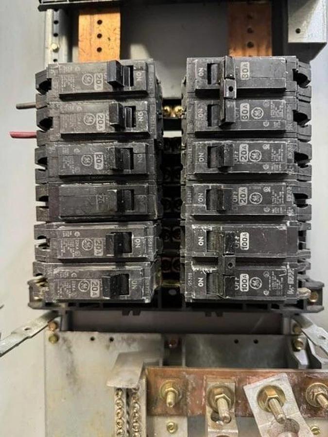 Used General Electric A-Series Panelboard AB643, GE TJD422400 400A Circuit Breaker