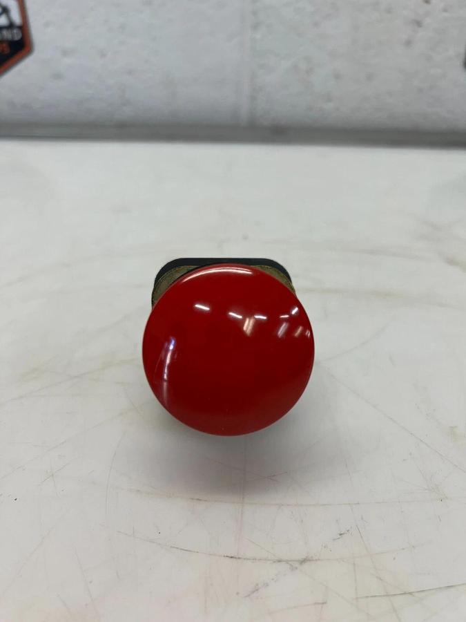 Used Allen Bradley 800T-D6A Push Button, Mushroom Head, Red