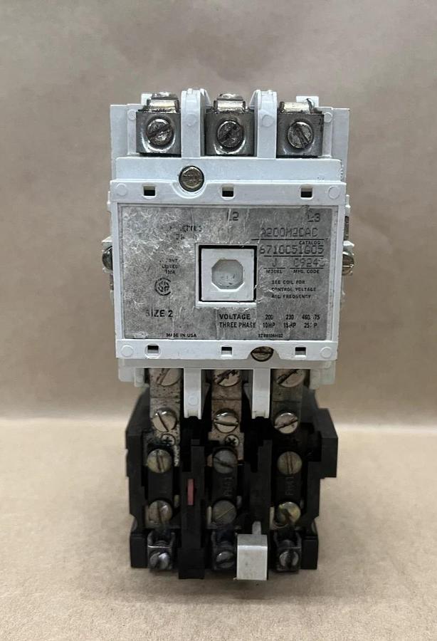 Used Westinghouse A200M2CAC Size 2, 3Ph, Model J Motor Controller (CAT:6710C51G05)