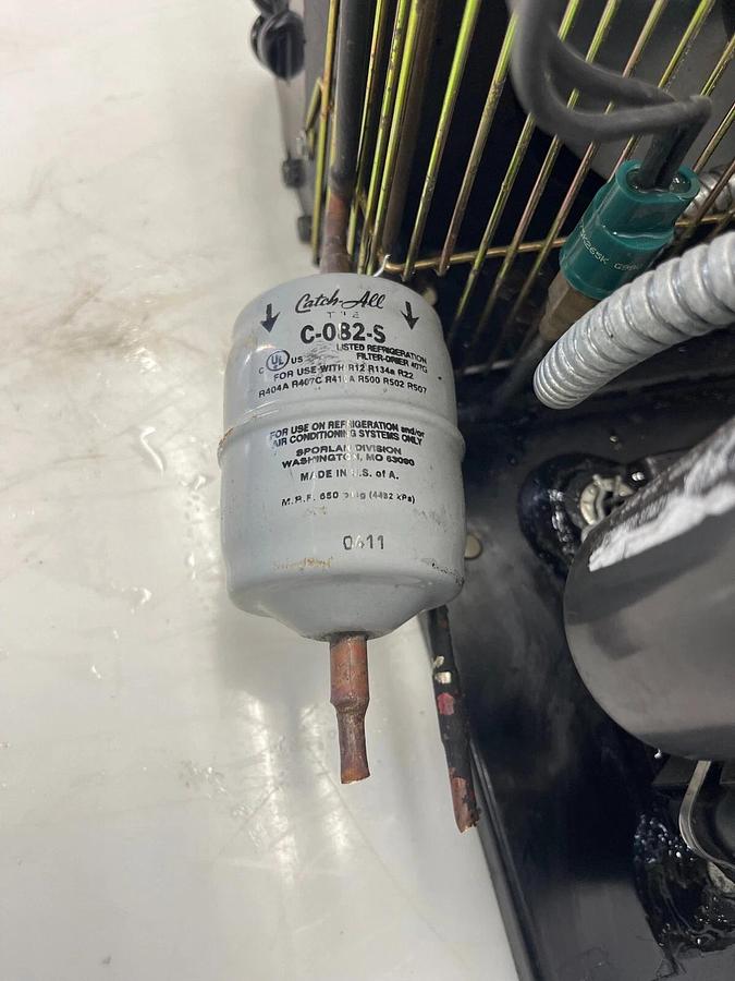 Used Tecumseh AK164ET-038-P2 Reciprocating Condenser Unit, MOD AK9433EC, 230/208V