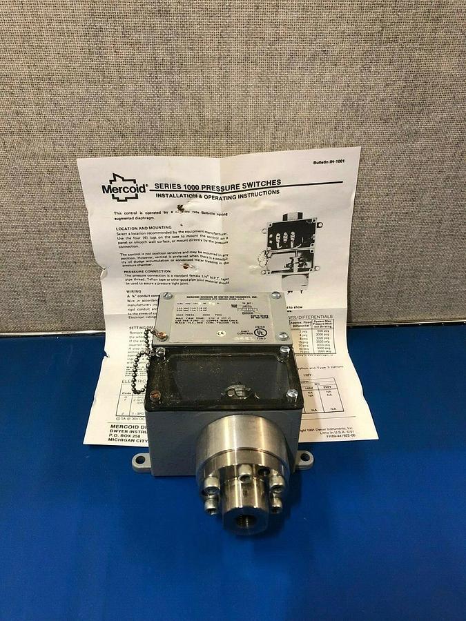 Used Mercoid 1005-W-B3-D Pressure Switch