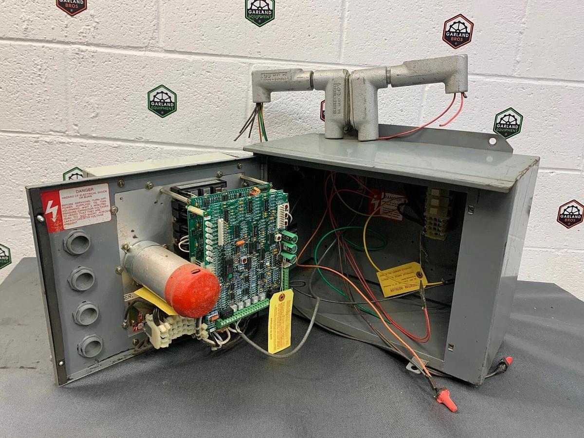 Used Square D PT10EG4 Omegapak Adjustable Frequency Controller 460V 7.3A 3HP