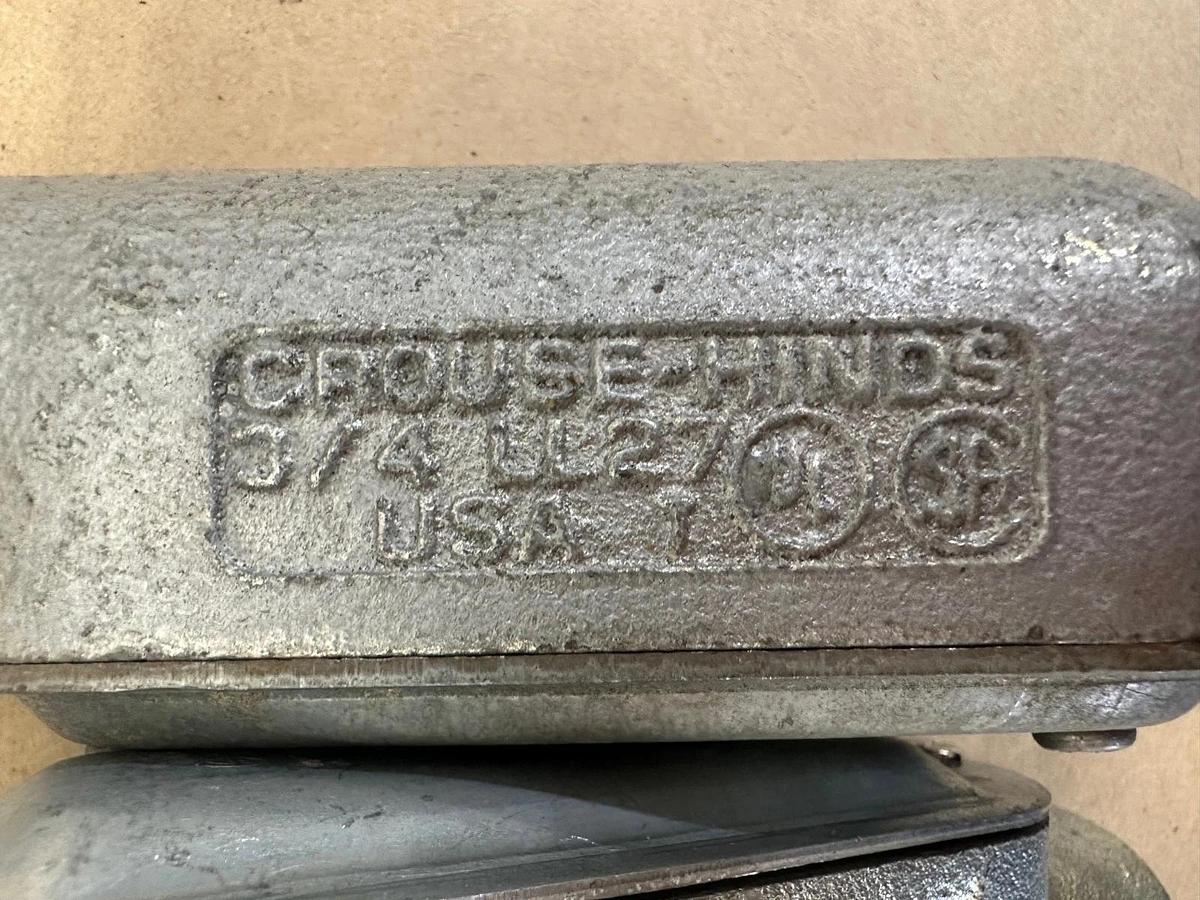 Used Crouse-Hinds LL27 3/4” Conduit - Lot of 2