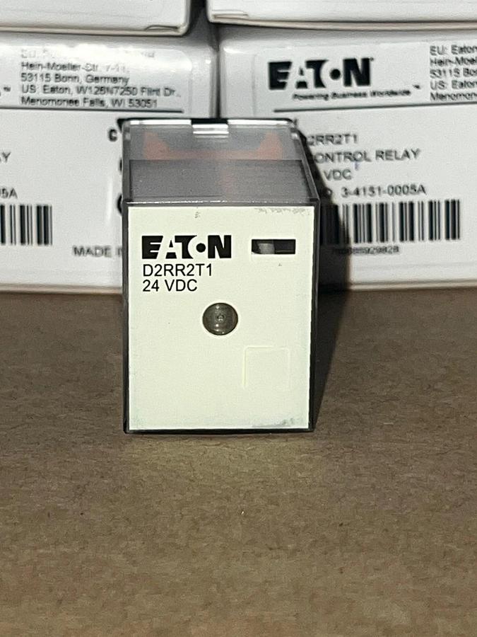 Used Eaton D2RR2T1 DPDT Control Relay 24V Ice Cube Relay (Lot of 5) *NEW*