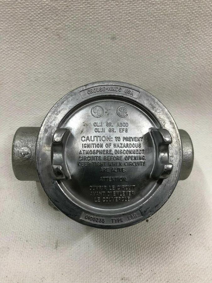 Used Crouse-Hinds 0105235 Explosion Proof Outlet Box 1" Threading on Each End