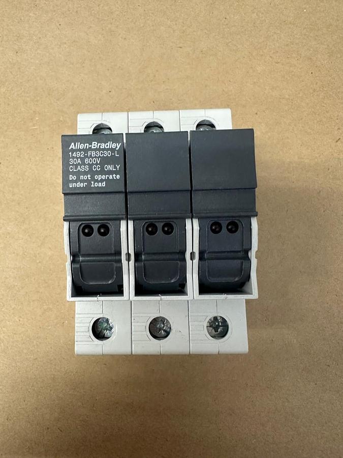 Allen Bradley 1492-FB3C30-L 30A, 600V Fuse Holder *NEW*