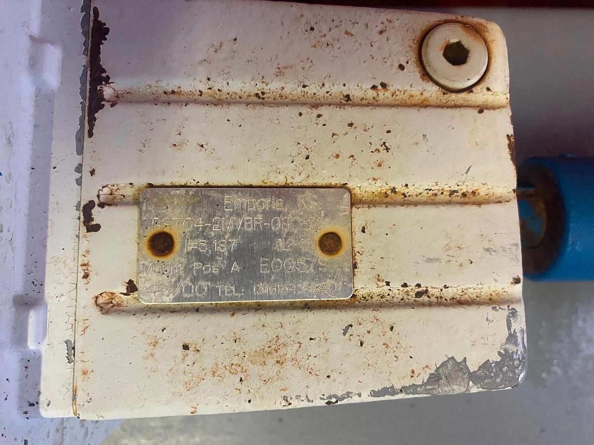 Used Centrifugal Motor Pump w/ Lenze 0.55 kW (0.75 HP), 1695 RPM, 3 Phase AC Motor