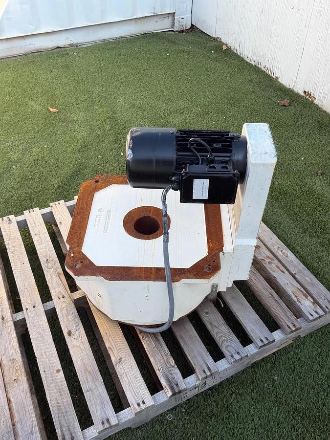 Used WEISS GmbH TC0500T 5 Station Rotary Indexing Table w/ WEISS 5.5AZK 90L-4T