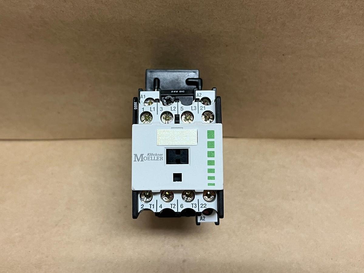Used Moeller DIL00M-G-01 20A Contactor 24VDC, 3P