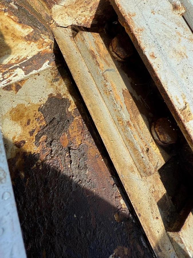 Used Western Pneumatics FDRW141801RD 14” x 18” Airlock