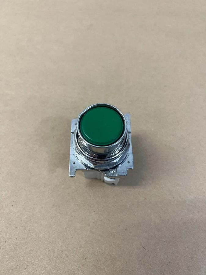 Used Cutler Hammer 10250T/91000T Green Push Button, White Base, D2 Series