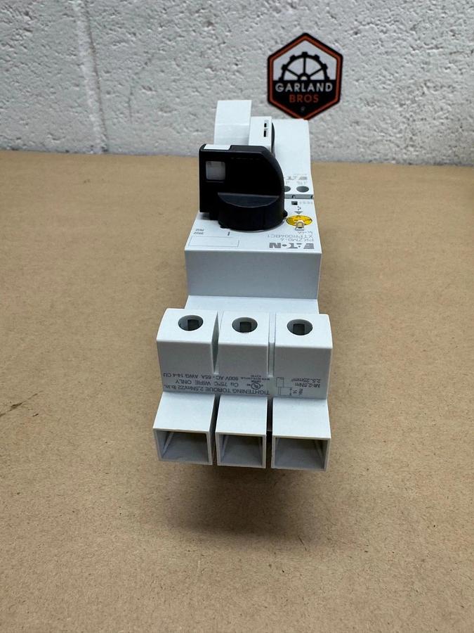 Used Eaton XTFC004BBA Manual Combination Motor Starter/Control, 4A *NEW*