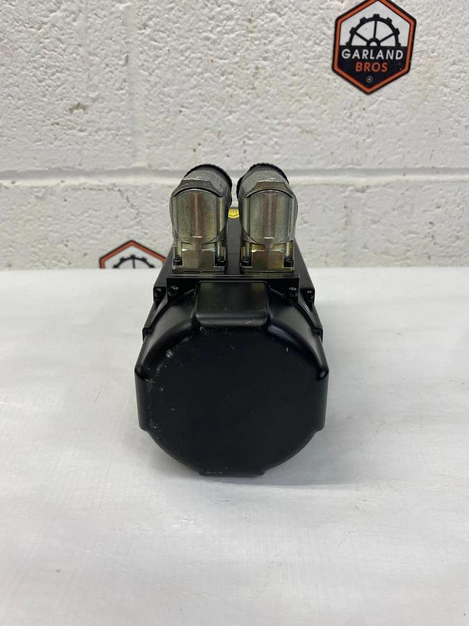 Used Beckhoff AM3042-0G41-0000 Servo Motor Parts ONLY