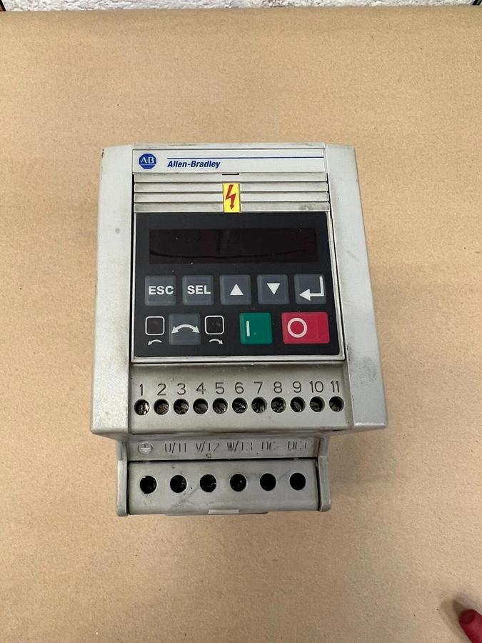 Used Allen Bradley 160-BA03NSF1 Analog S.F. Series C