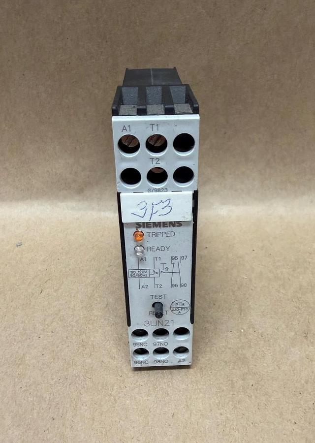 Used Siemens 3UN2110-0AF7 Thermistor Power Supply