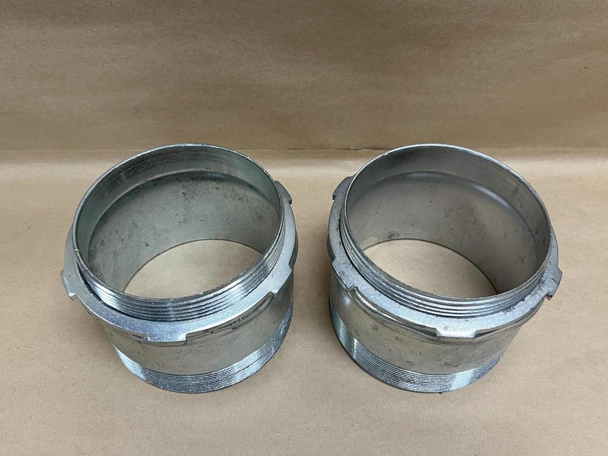 Used Steel City 4" EMT Set-Screw Connector - Lot of 2