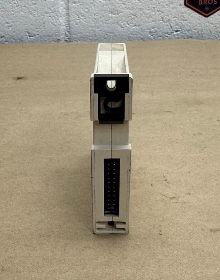 Used OPTO 22 SNAP-OAC5 4 Channel AC Output