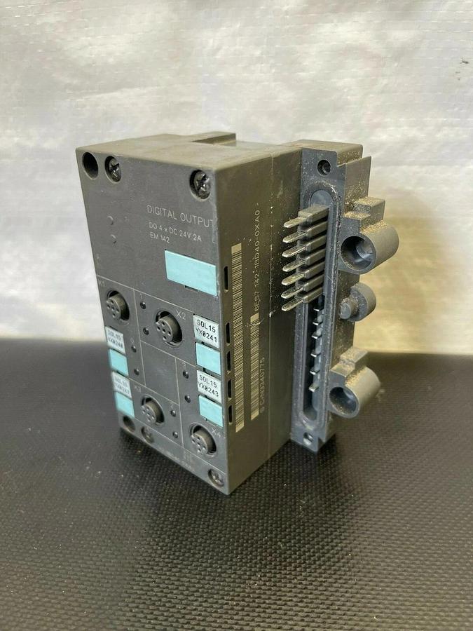 Used Siemens 6ES7 142-1BD40-0XA0 Simatic S7