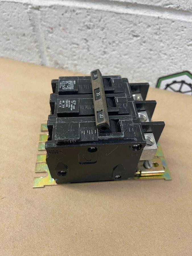 Used Siemens BQ3B020, I-T-E Circuit Breaker, 3-pole, 240 VAC