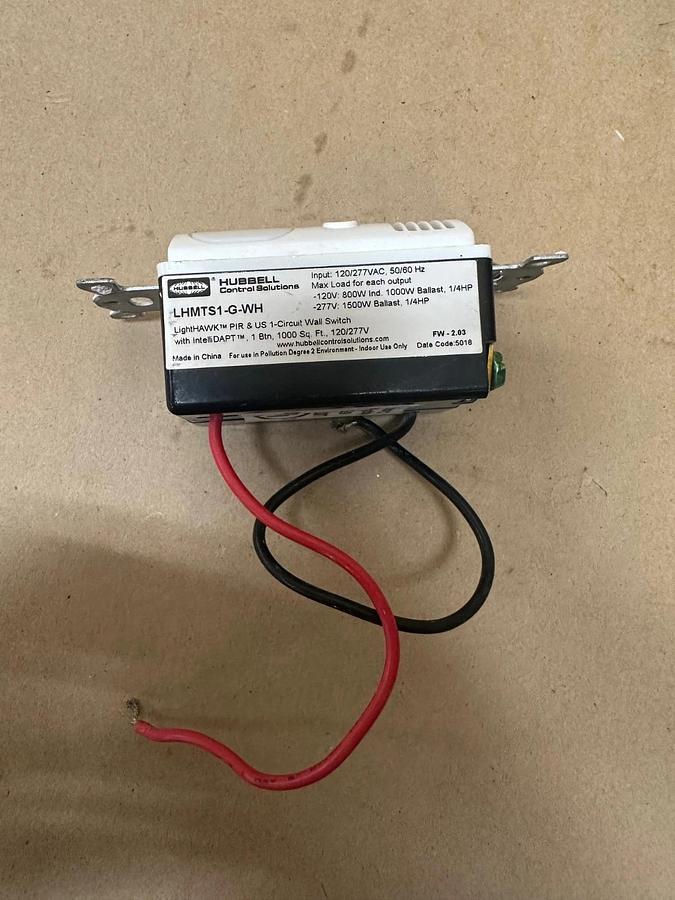 Used Hubbell LHMTS1-G-WH 1 Button Wall Switch Occupancy Sensor