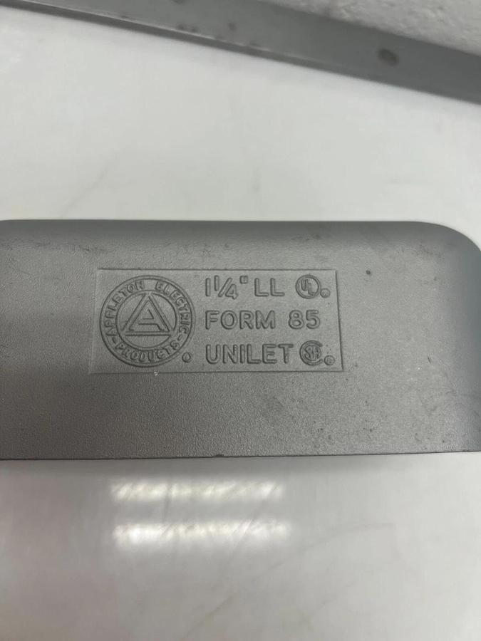 Used Appleton  1-1/4” LL Form 85 Unilet