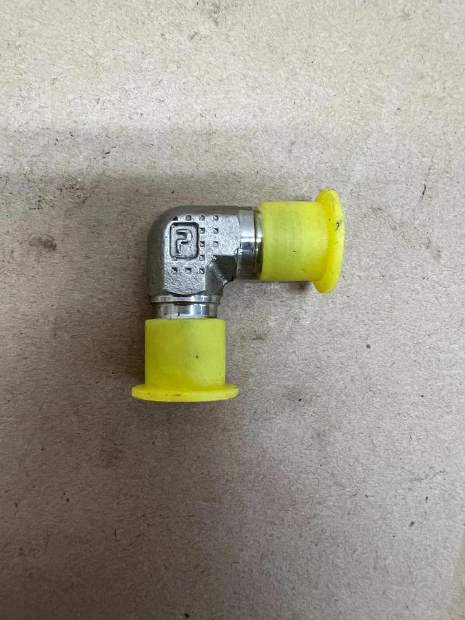 Used Parker 316 173B T0217 90 Degree Elbow Fitting - Lot of 3