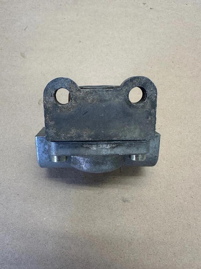 CAT 8V-5017 Service Brake Quick Release Valve *NEW*