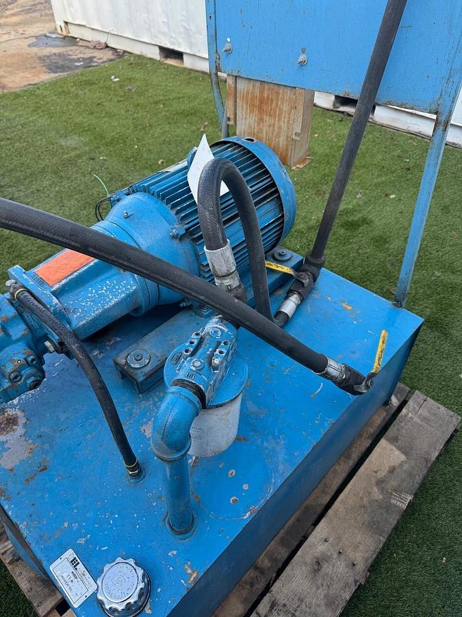 Used 20Hp Hydraulic Power Pack, Nachi VDC-3B-1A3-E20 Vane Pump, 85 Gal Tank