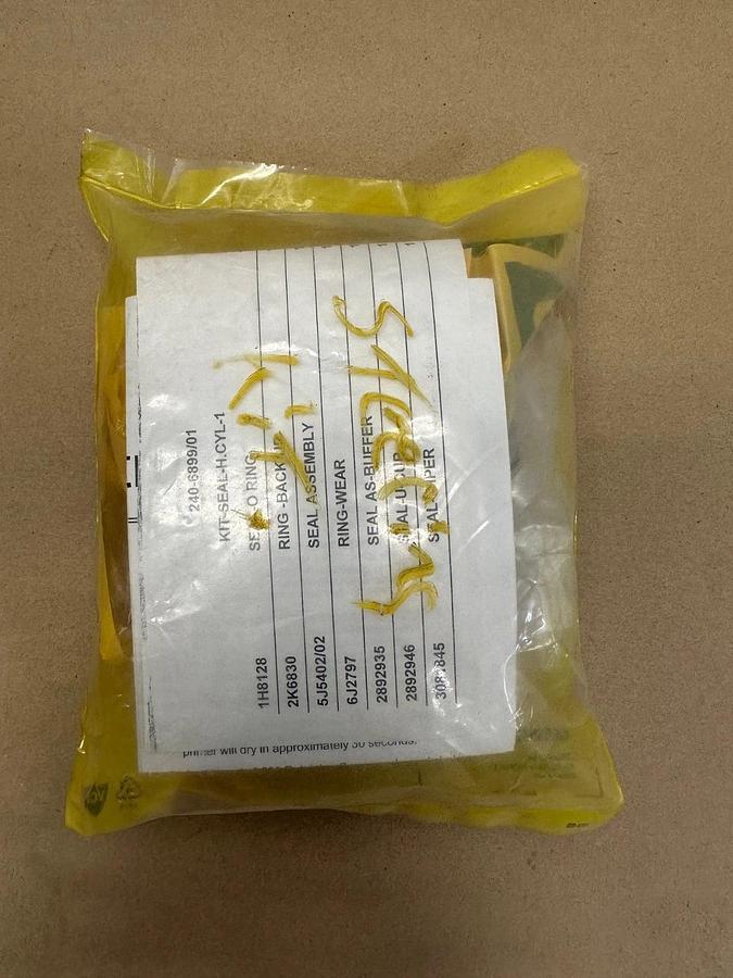 Used CAT 2406899 Hydraulic Cylinder Seal Kit *FACTORY SEALED NEW*