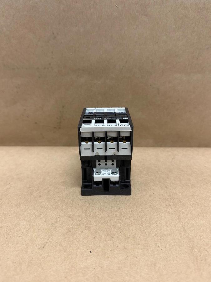 Used Benedikt & Jager K3-22A10 Contactor