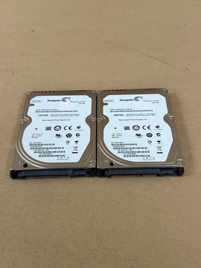 Used Seagate ST9250410AS Momentus 7200.4 - Lot of 2