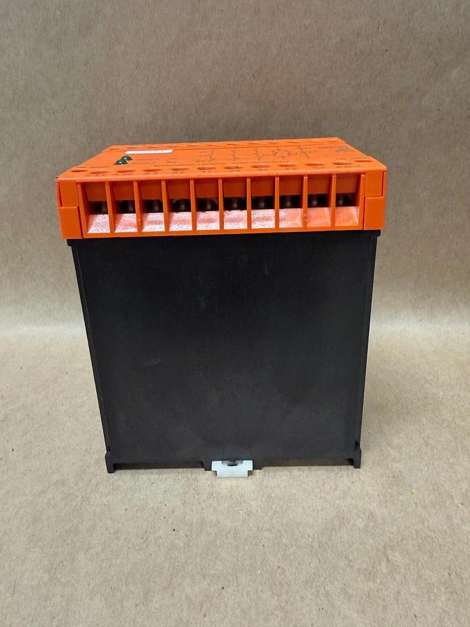Used Klemmenleiste Abnehmbar BN5983 Safety Relay