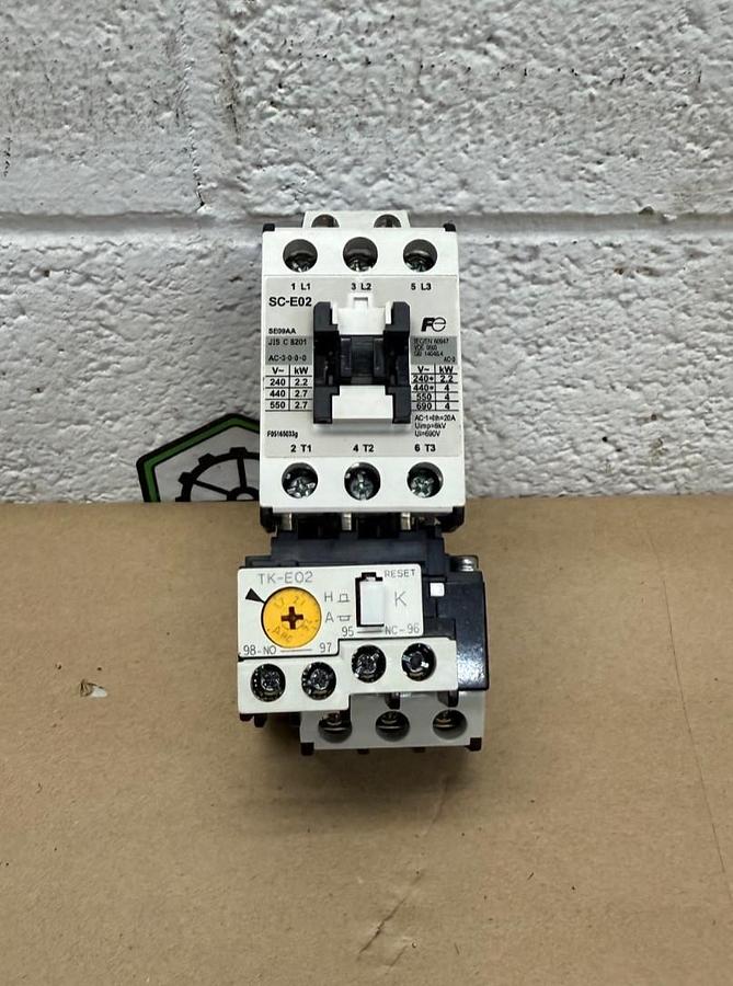 Used Fuji Electric SC-E02 Magnetic Contactor, with TK-E02 Overload Relay