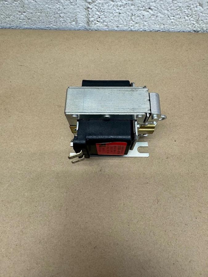 Used Dormeyer 110135-0014 Solenoid Overhead Door Motor/Break