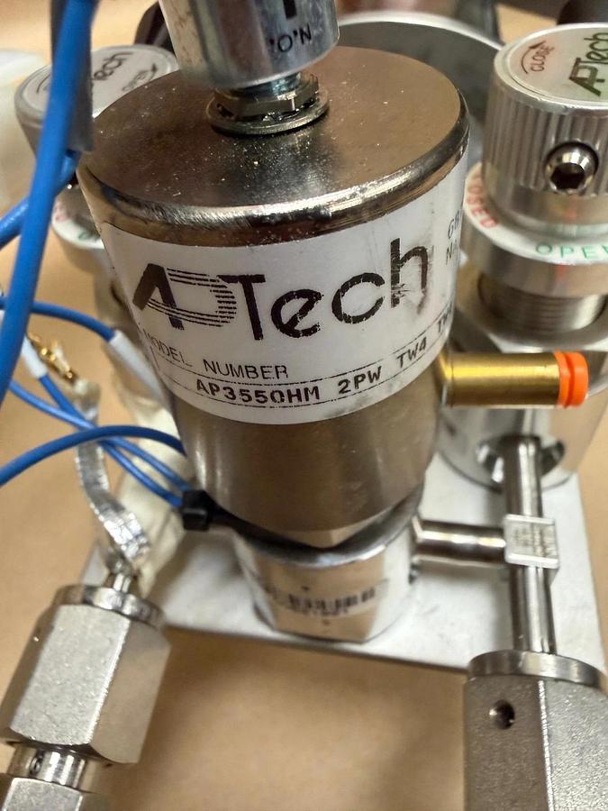 Used APTech AP3550HM Pneumatic Diaphragm Valve, (2) AP3625 Diaphragm, C276 1Gal Tank