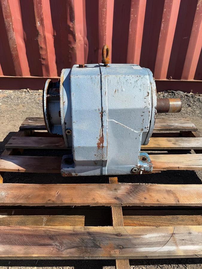 Used Inline Helical Gear Reducer Ratio 4.1, 22” x 15” x 18"