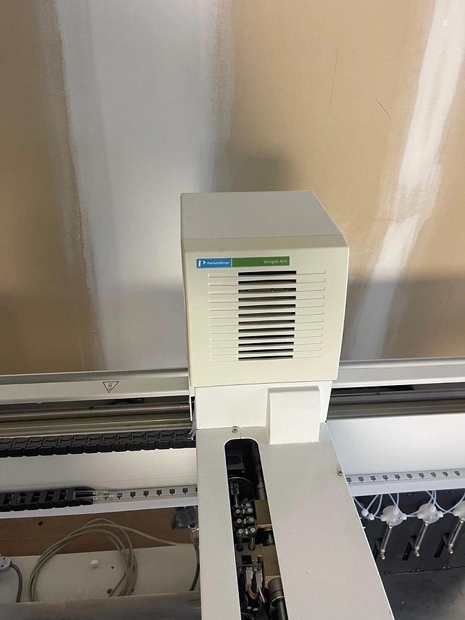 Used Perkin Elmer AJL4001 JANUS Expanded Automated Liquid Handling Work Station