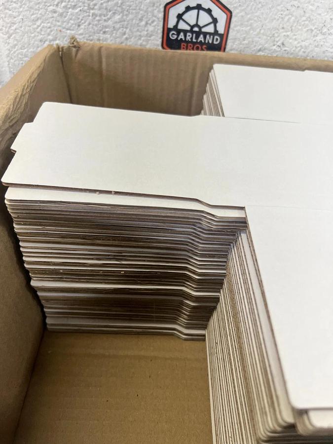 Global Industrial 228173 4”x12”x4-1/2” Open Top White Corrugated Bin Box Qty 50