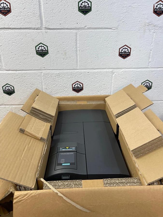 Siemens 68E6440-2UD31-8DA1 Micromaster 440 AC Drive 380-480VAC, 3-ph, 18.5kw