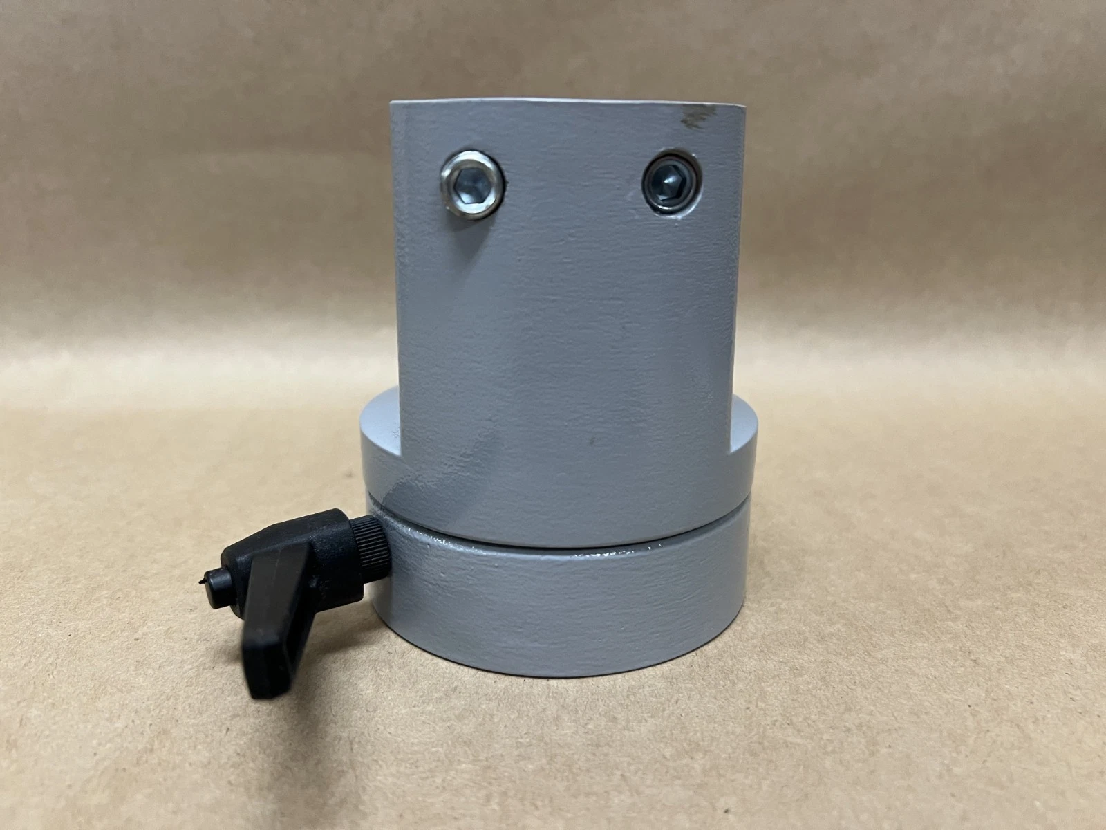 Used Square D Vertical Rotating Fixing Coupling (2" x 2") 2" Pipe