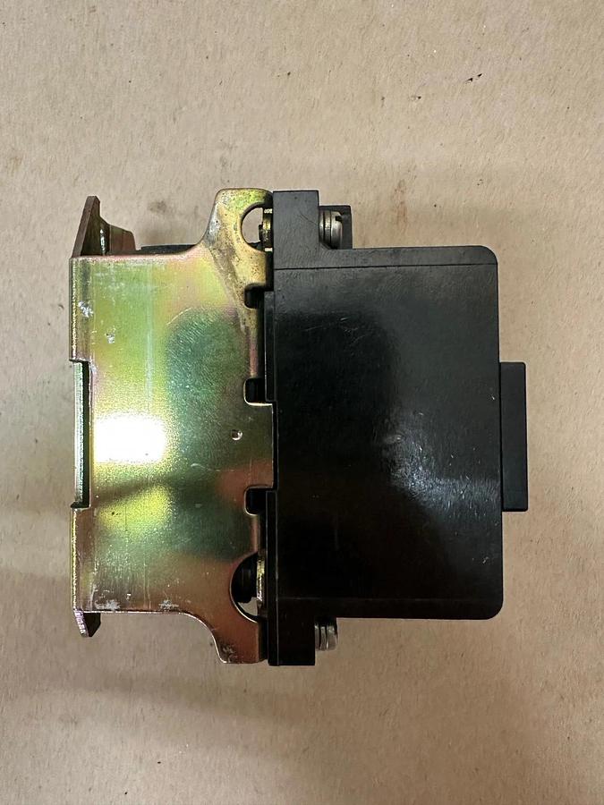 Used Allen Bradley 700-N200A1 Industrial Control Relay