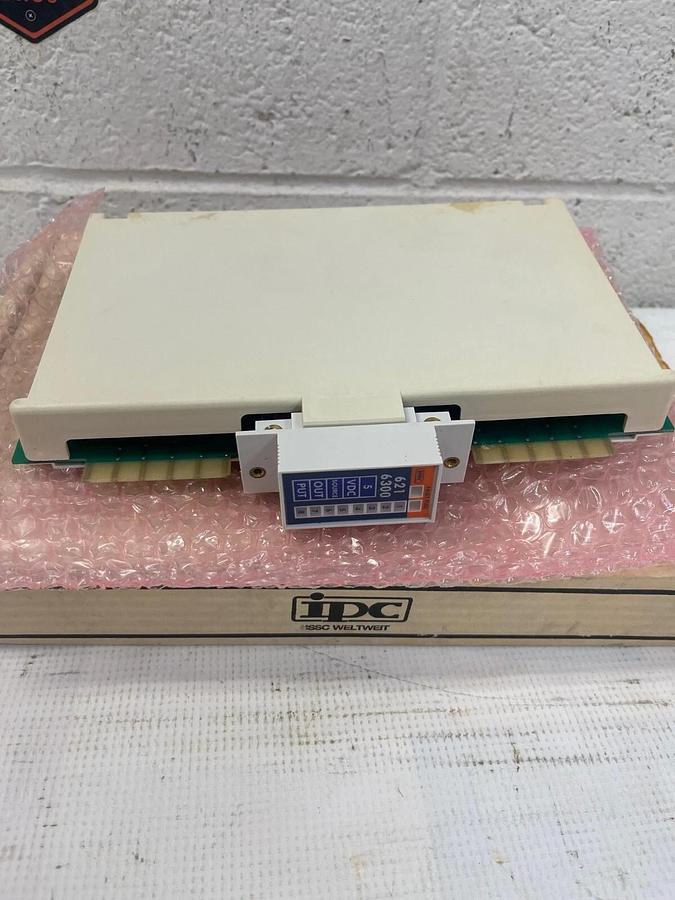 Used issc 621-6300 5VDC Source Output 8 Point