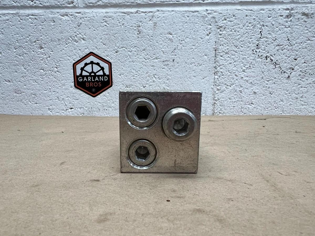 Used Siemens TA3MG500 Terminal Lug - Lot of 3